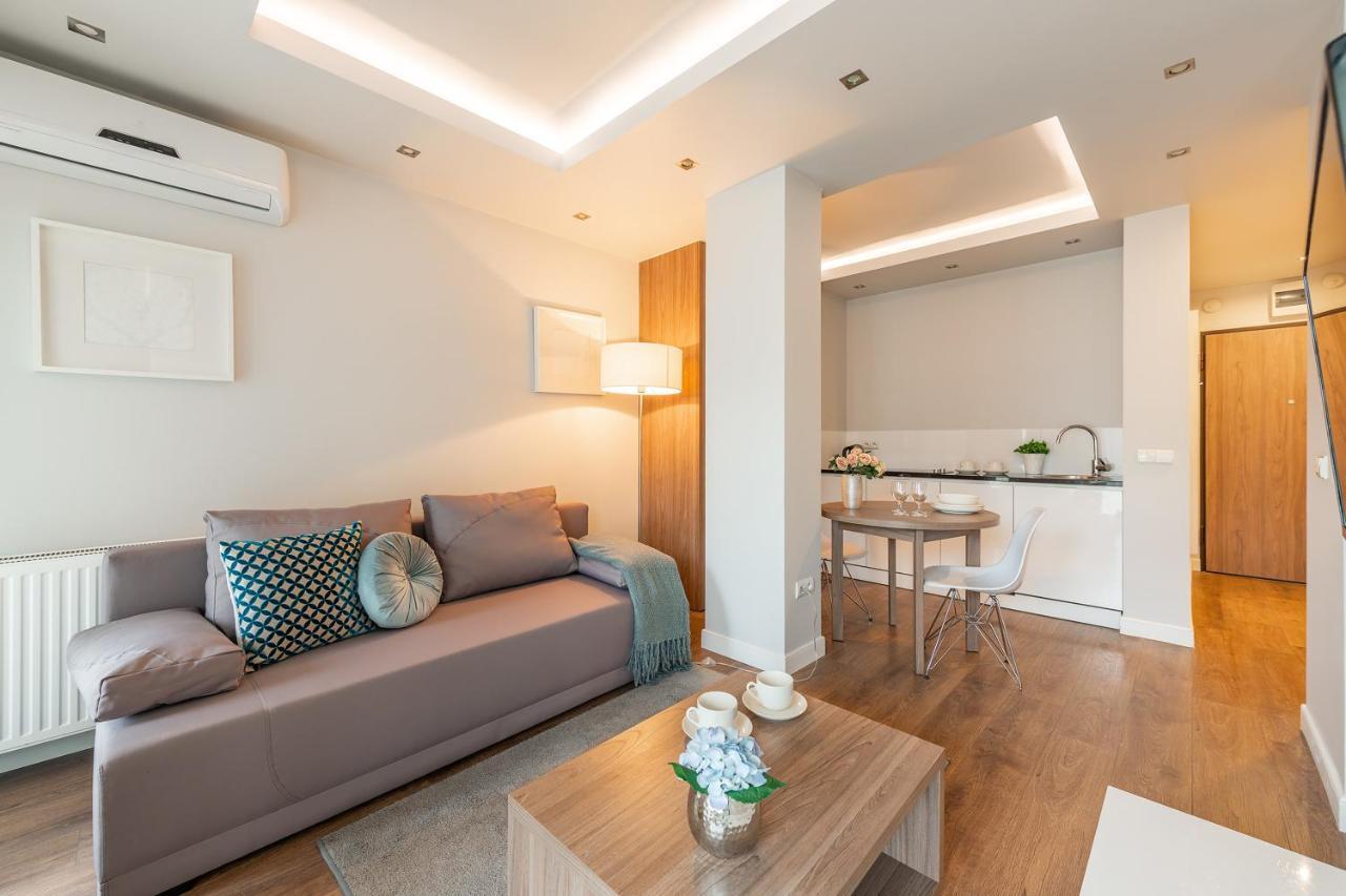 Wronia Oxygen P&O Accommodation Varşova Dış mekan fotoğraf